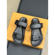 Louis Vuitton Slippers